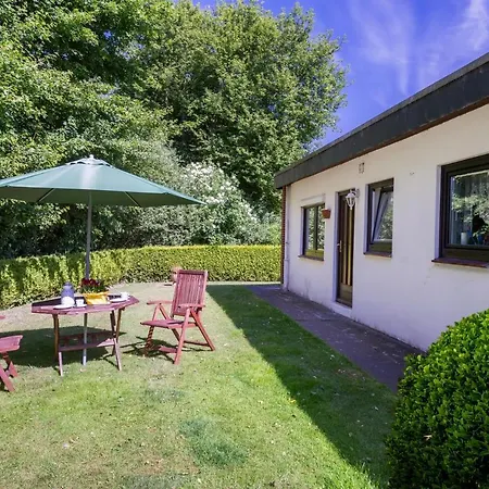 Ostsee Bungalow Am Waldesrand